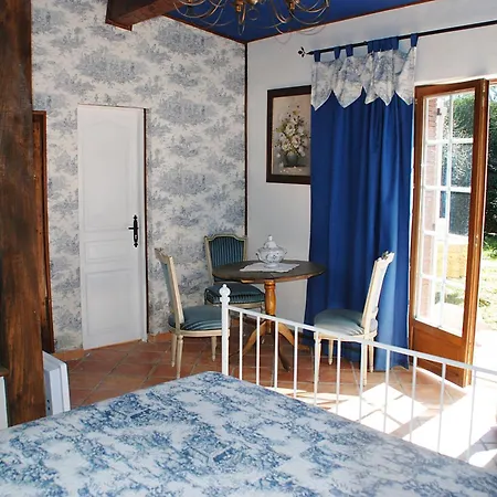 Le Bastidon De Chante Pierre Apartment *